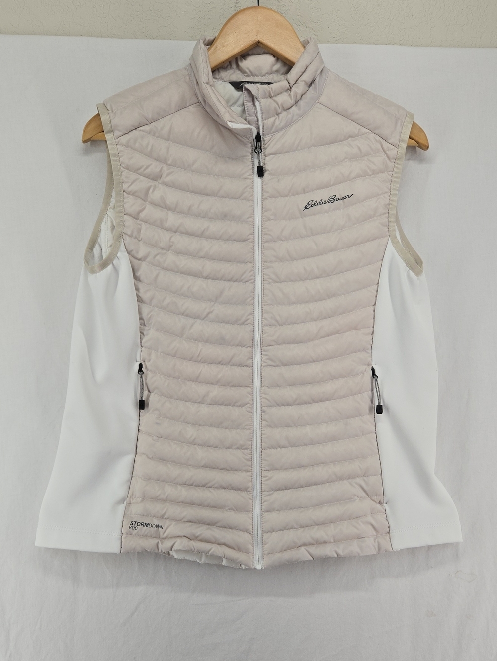 Eddie Bauer Beige Quilted Vest with White Side Panels Size Large